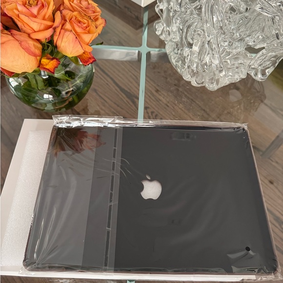 Heaven Mayhem Rosi Laptop Case - Picture 7 of 9